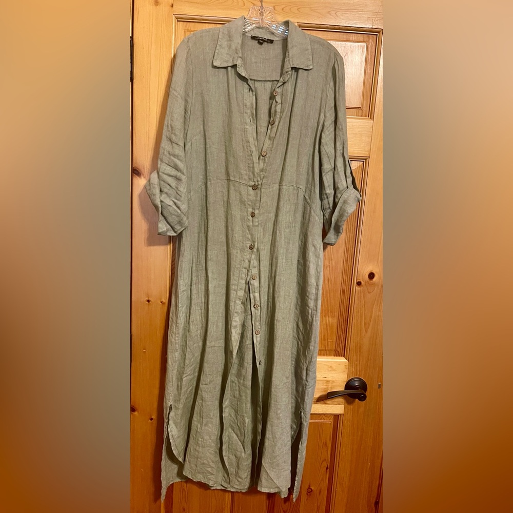 CHARLIE B Light Olive Duster or Dress—Size M